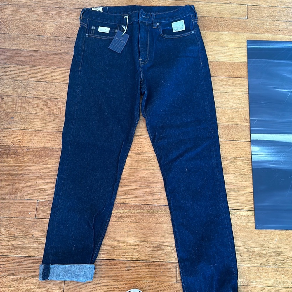 Men’s J Crew jeans new 770 style